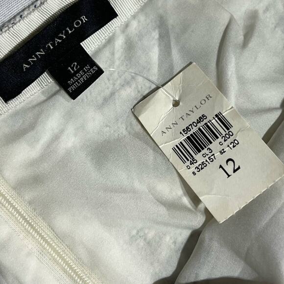 NWT Ann Taylor White & Blue Woven Skirt, Size 12 – Workwear or Casual Summer - Picture 8 of 9